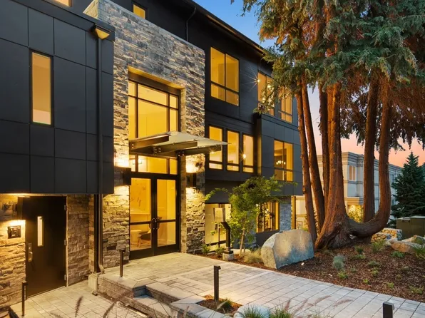 317 5th Avenue #105, Kirkland, WA 98033