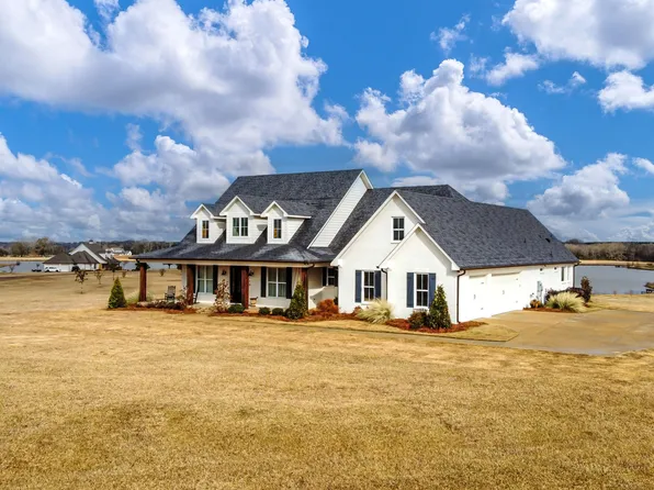 110 Coals Hill Xing, Flora, MS 39071