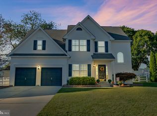 107 Green Meadow Cir, Townsend, DE 19734