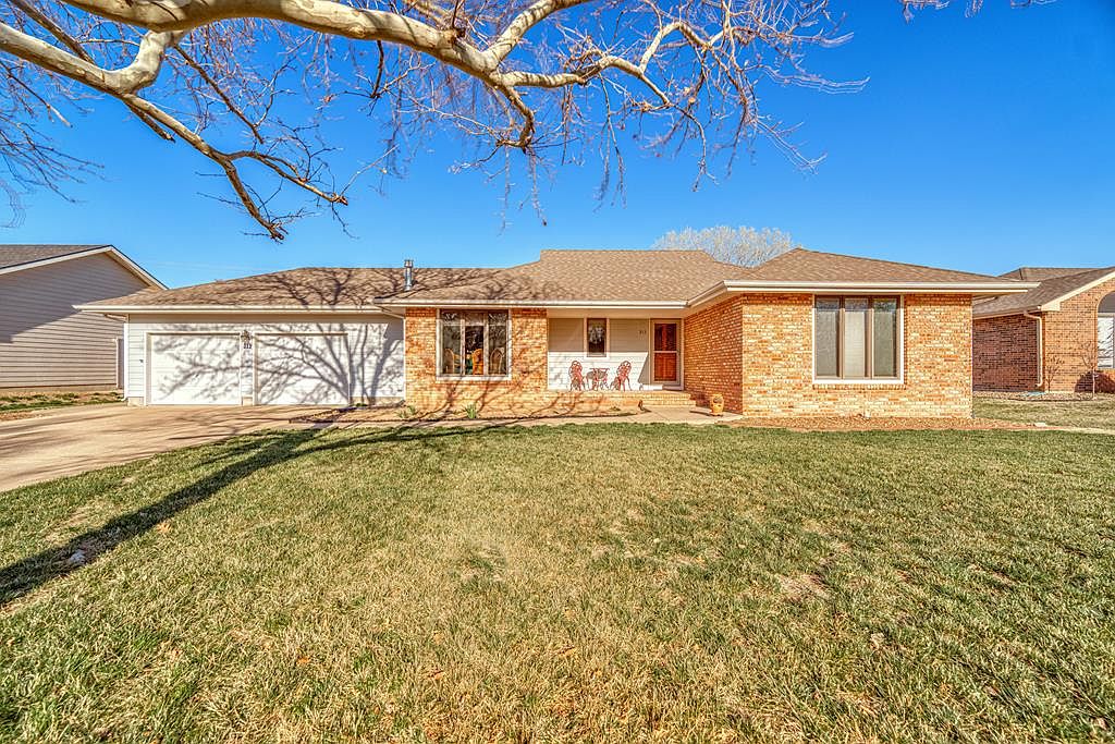 313 Seitz Dr, Salina, KS 67401 Zillow