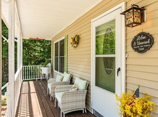 11 Spruce Road, Middleton, NH 03887