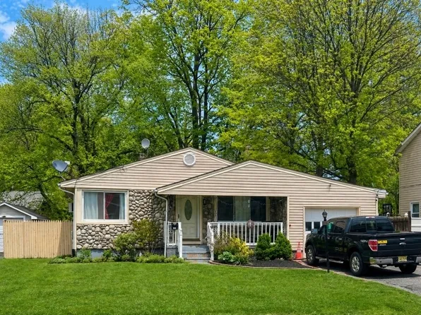 278-280 North Dr, North Plainfield Boro, NJ 07060
