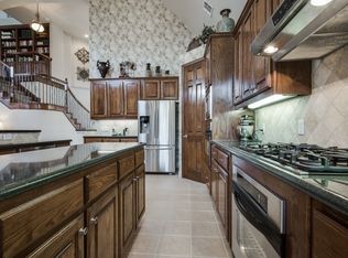7245 Native Oak Ln, Irving, TX 75063