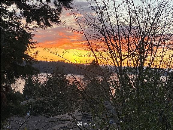 Gorgeous Western Sunsets await!