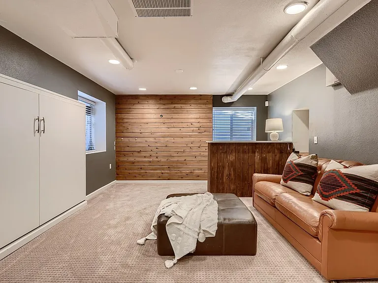 10593 Grove Ct — Photo 18
