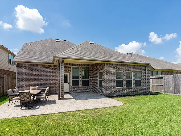 19826 Summit Crest Ct — Photo 29