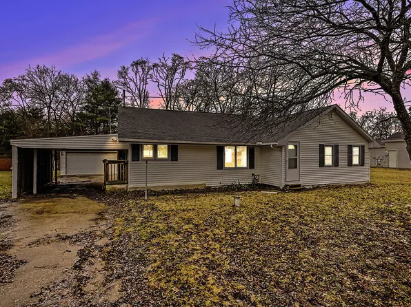 2816 Madison St, Niles, MI 49120