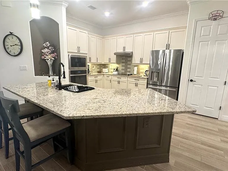 28004 Kerry Ct — Photo 8