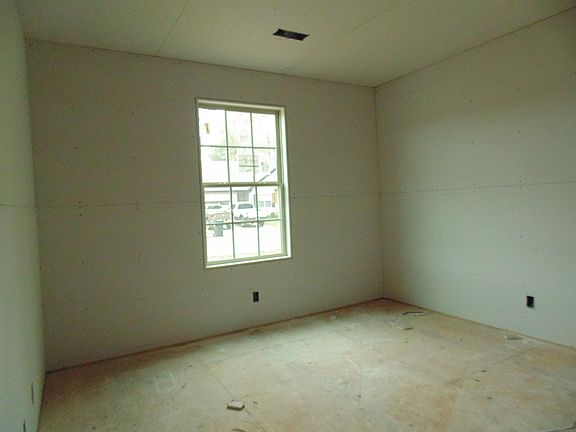 5th image of 493 Ridgeland Ests Lot 493