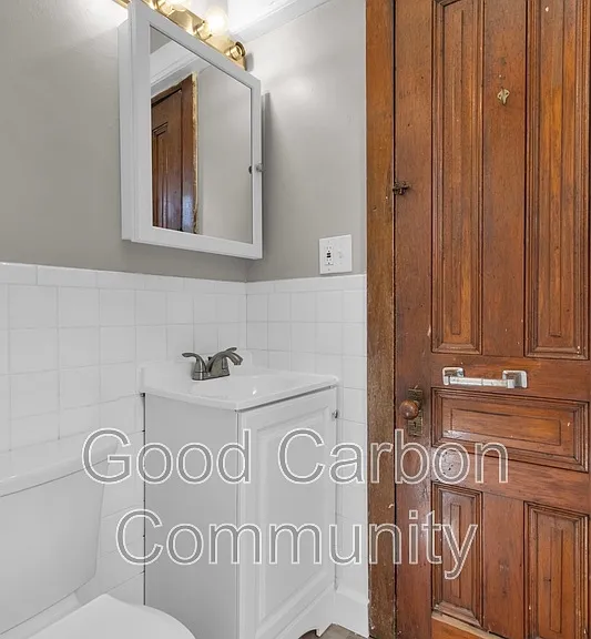 24 Lincoln Ave #REAR — Photo 12