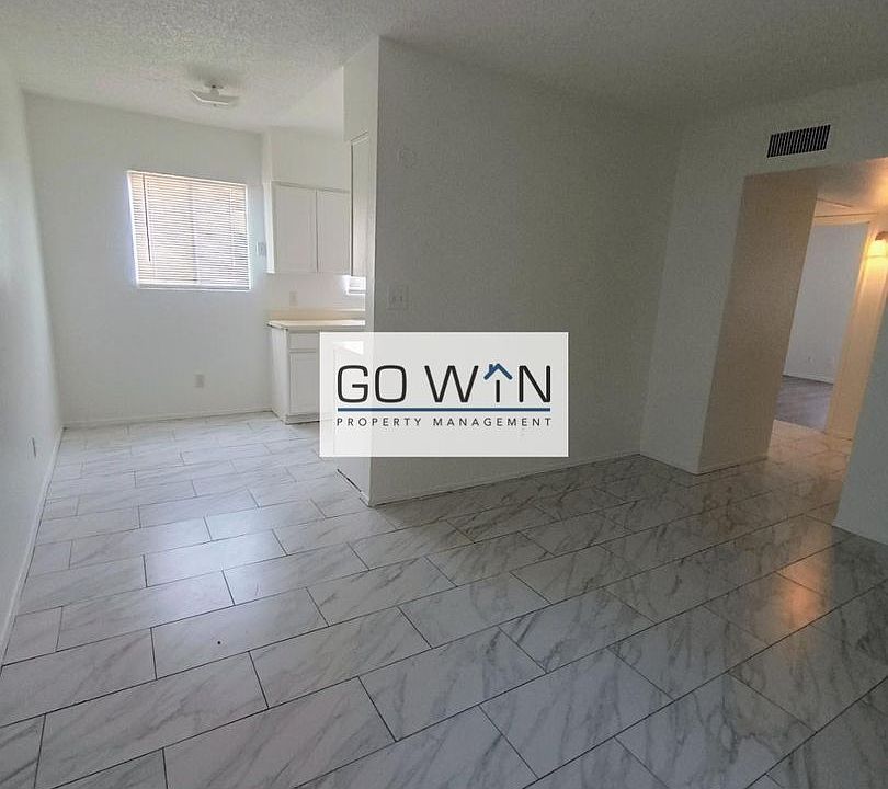 1st image of 1102 W Cheryl Dr APT 101