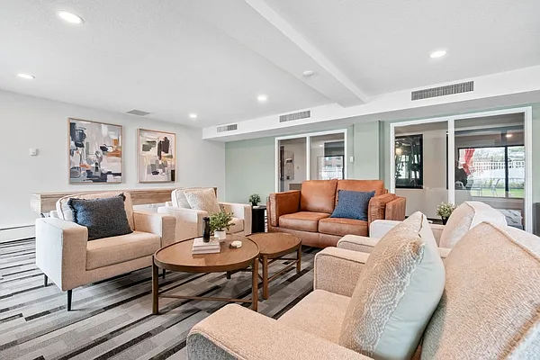Shelard Village Apartments — Photo 6