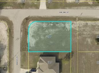 129 NW 8th Pl, Cape Coral, FL 33993