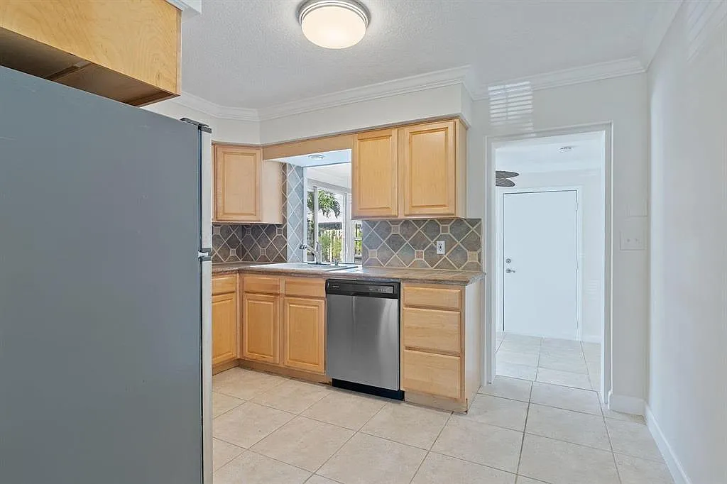 1 bed, 1.0 bath, 1100 sqft, $2,295 — Photo 4