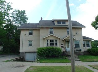 825 W Lapeer St APT 3, Lansing, MI 48915