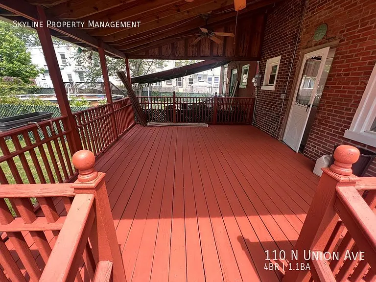 110 N Union Ave — Photo 8