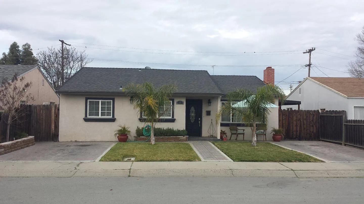 260 San Juan Dr photo 1
