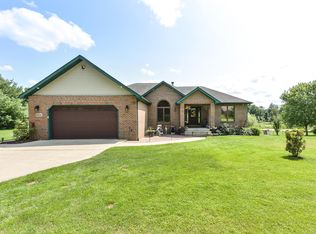 6601 Smith Rd, Jackson, MI 49201