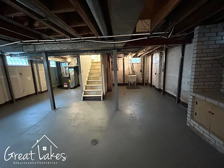 19138 Washtenaw St — Photo 12