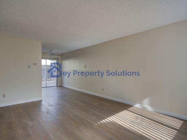 1627 Front St #14