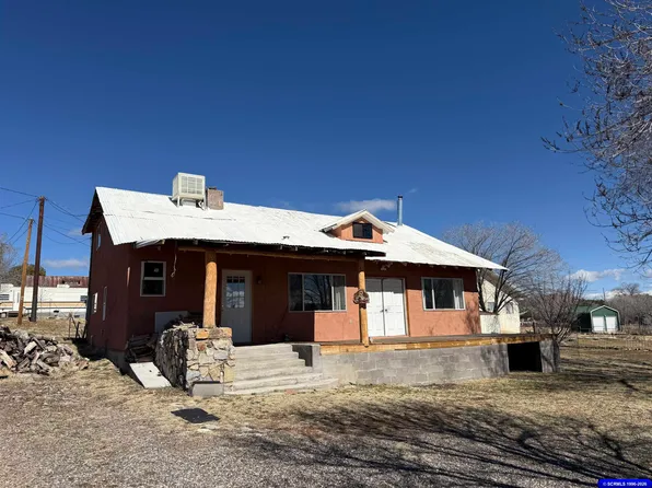 8 Iron Dr, Silver City, NM 88061
