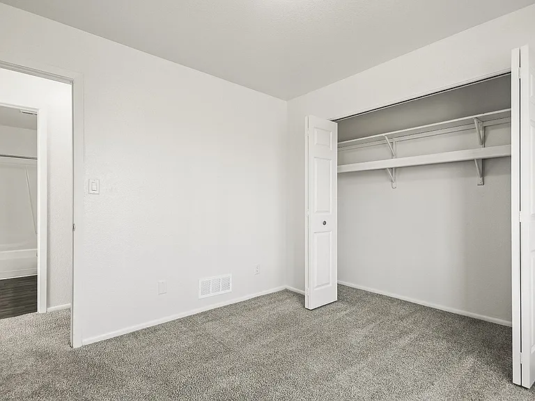 Tanglewood Apartments — Photo 49