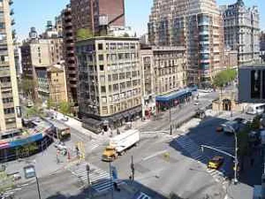 Rented by Manhattan Spaces | media 6