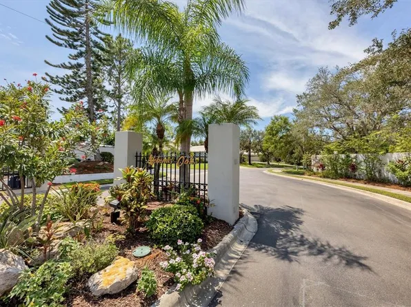 Jenny Dr #26, Nokomis, FL 34275