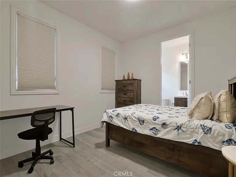 11911 Ancona Way — Photo 45