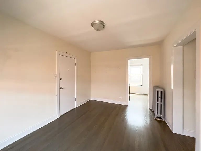 2641 N Spaulding Ave #W4 — Photo 9