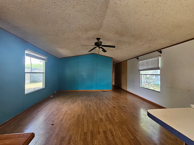 700 N Broadway St #C — Photo 14