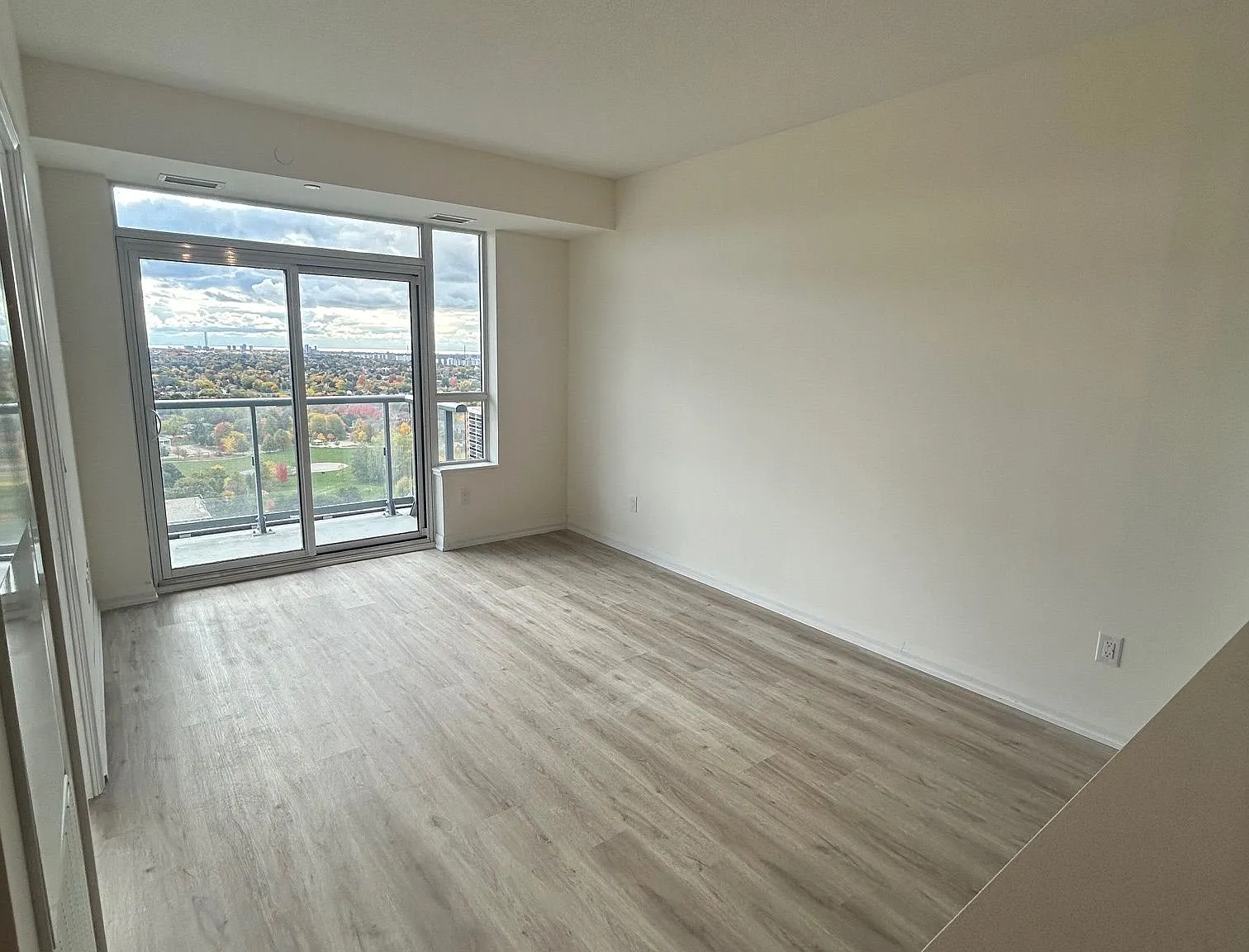 2 bed, $2,450 — Photo 3