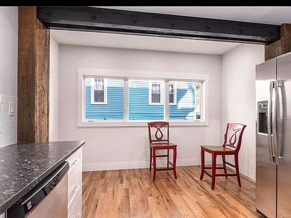 2nd image of 229 Flint St #229B
