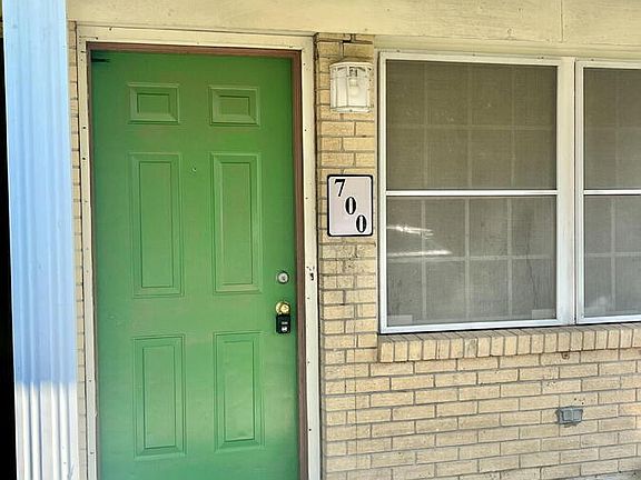 2nd image of 700 W Lon Moore St