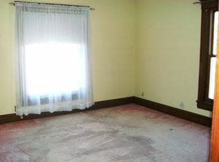 327 E Prospect St, Kewanee, IL 61443