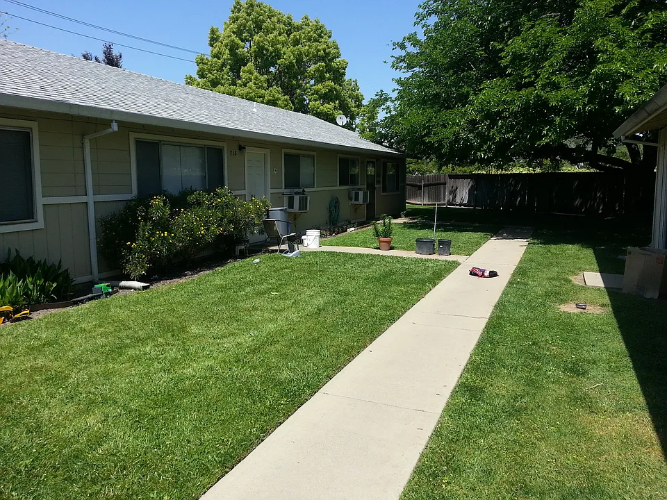 Shared gated yard
