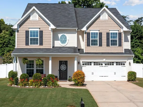 7082 Kenyon Dr, Denver, NC 28037