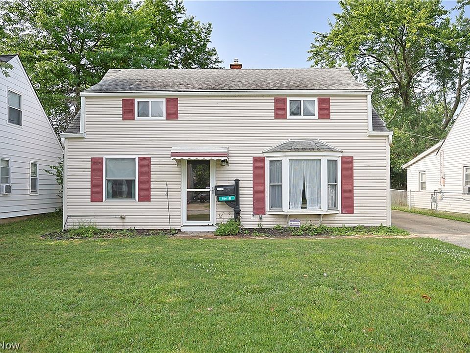 1st image of 26490 Drakefield Ave