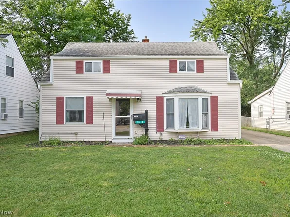 26490 Drakefield Ave, Euclid, OH 44132