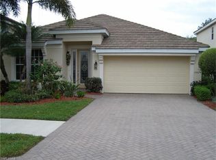 15674 Angelica Dr, Alva, FL 33920
