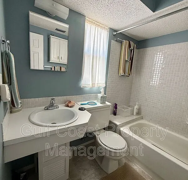 12884 Bacchus Rd — Photo 37