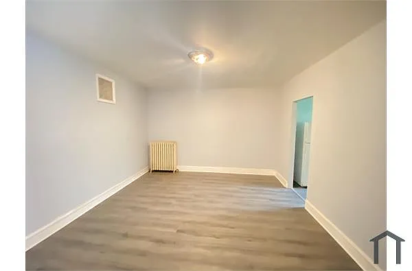 Building Photo - 4932 Germantown Ave #3