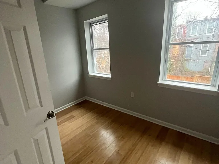 2025 Clifton Ave — Photo 8