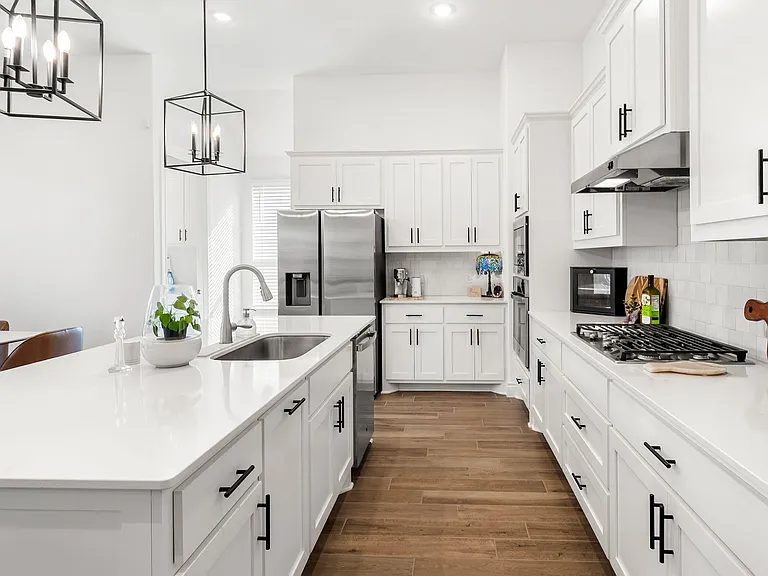 1301 White Daisy Ln — Photo 14