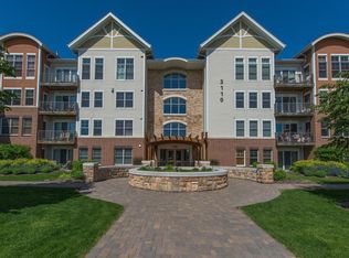 3110 Chestnut St #112, Chaska, MN 55318