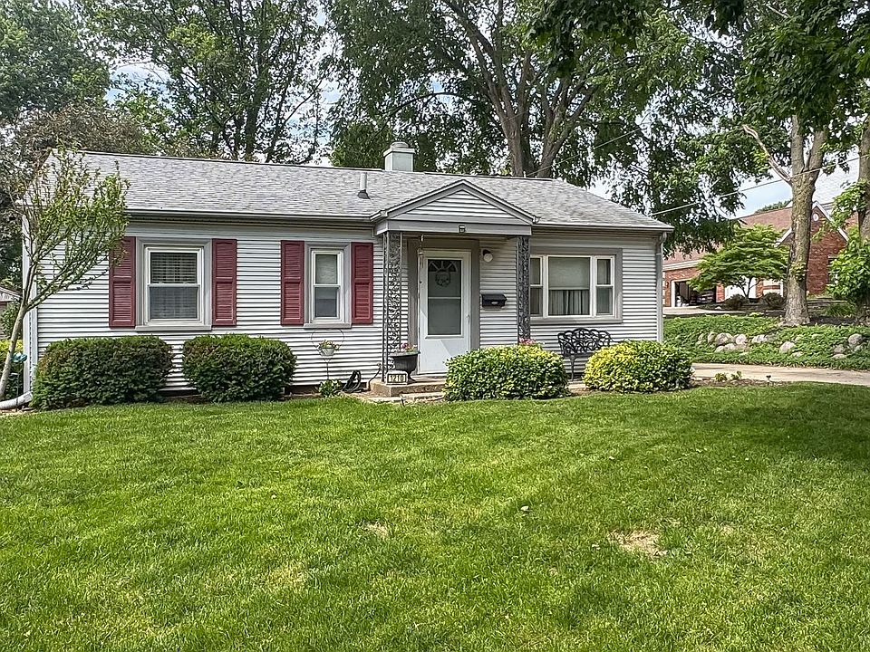 1st image of 1210 Greenlawn Dr