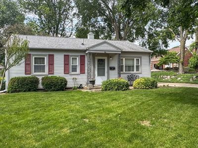 1210 Greenlawn Dr, Bloomington, IL, 61701