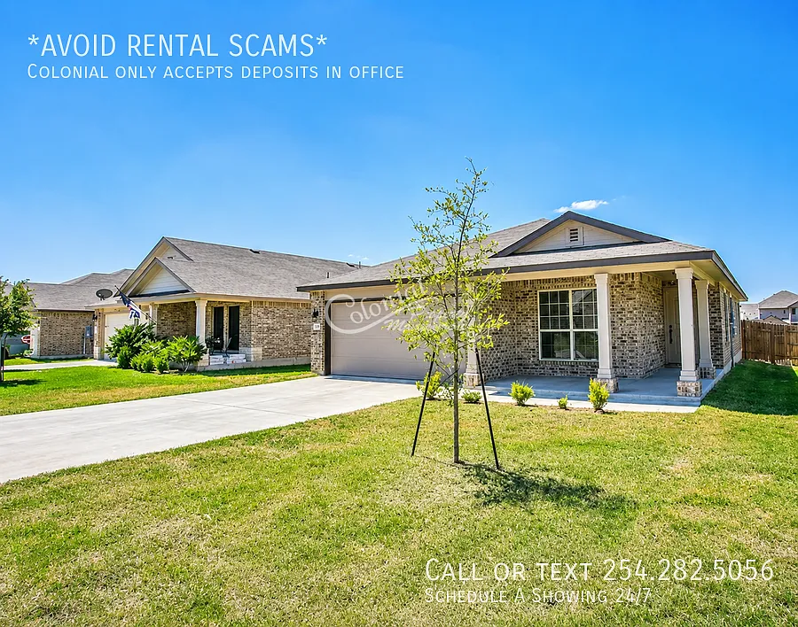 3 bed, 2.0 bath, 1382 sqft, $1,595 — Photo 2