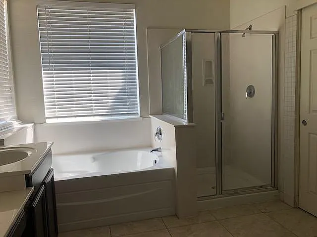 592 Pearson Dr — Photo 8
