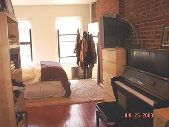 Rented by Citi Habitats